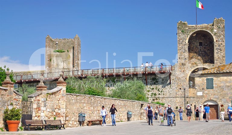 Tuscany-Monteriggioni