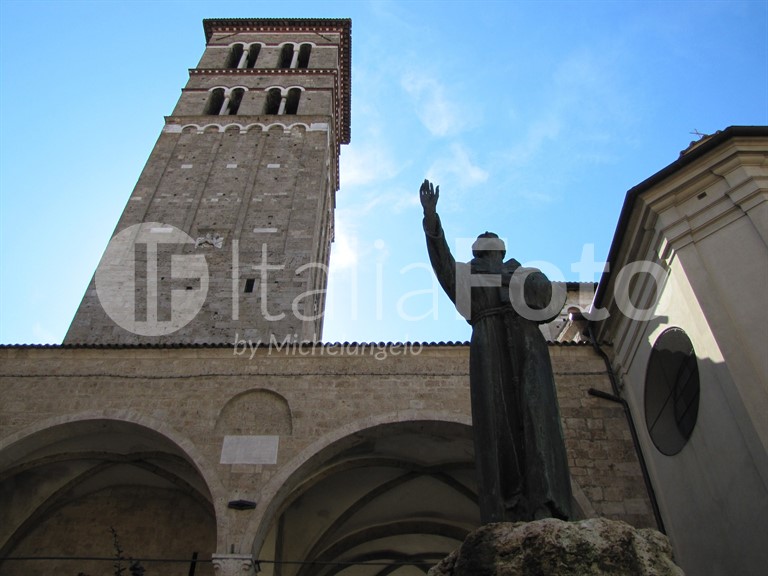 Umbrien-Assisi-Basilica St Francesco