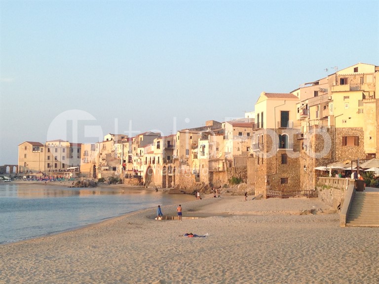 Sizilien-Cefalù