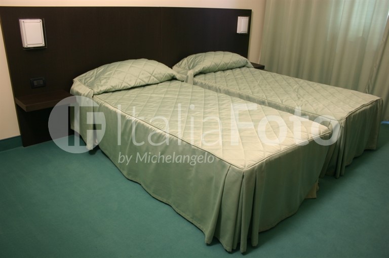 Anusca Palace - Castel San Pietro Terme