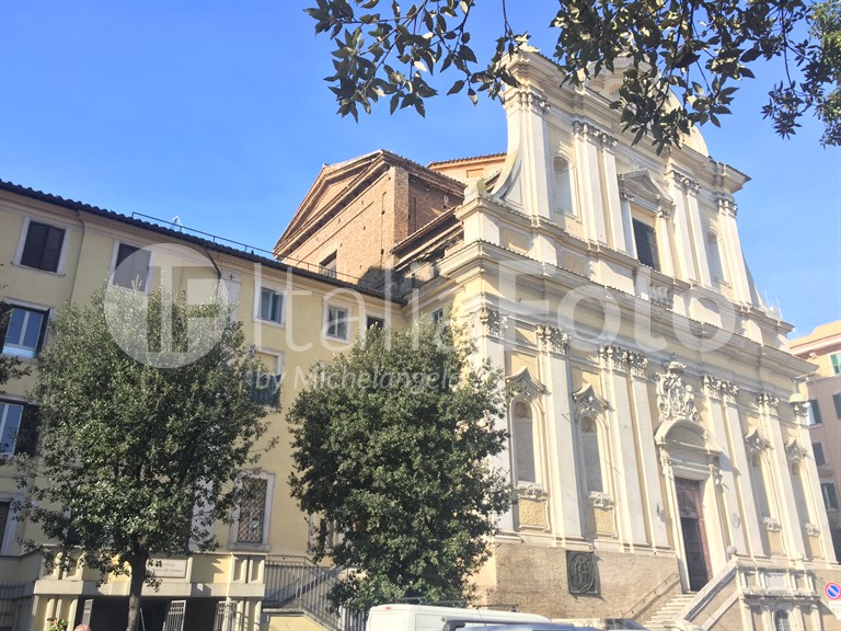 Casa Santa Maria Fornaci - Rome