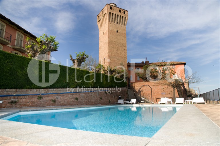 Castello di Santa Vittoria - Santa Vittoria d'Alba
