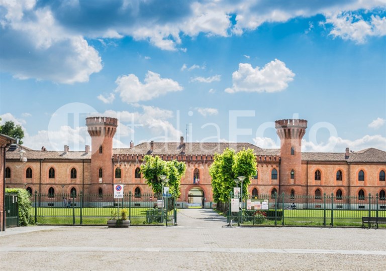  Dell'Agenzia - Pollenzo