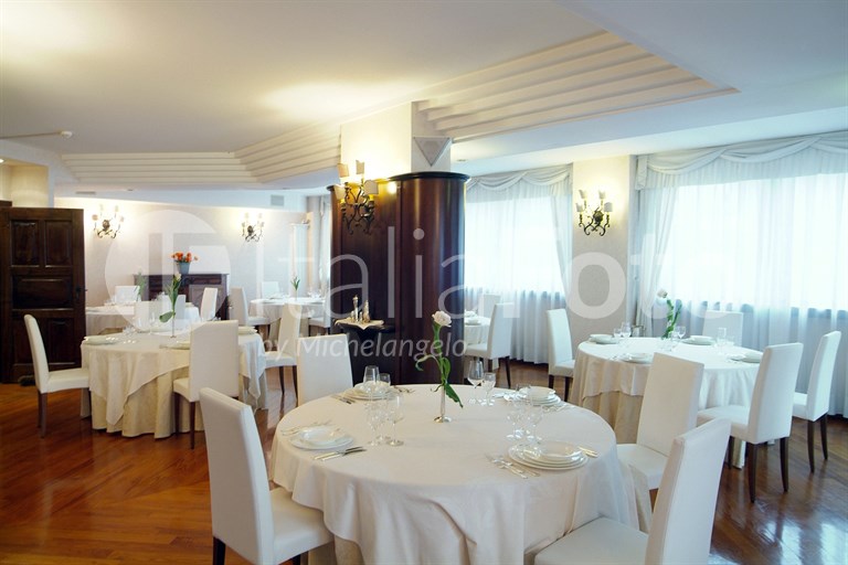  Hostellerie du Cheval Blanc - Aosta