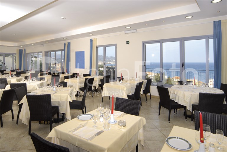  Metropol - Diano Marina