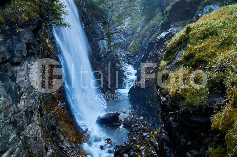 Reinbach Waterfalls - Sand in Taufers