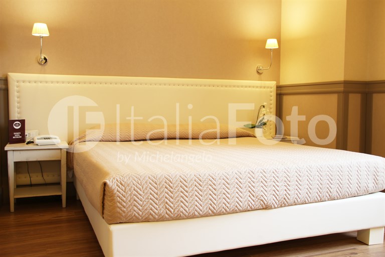 Dnb House Hotel - Rom